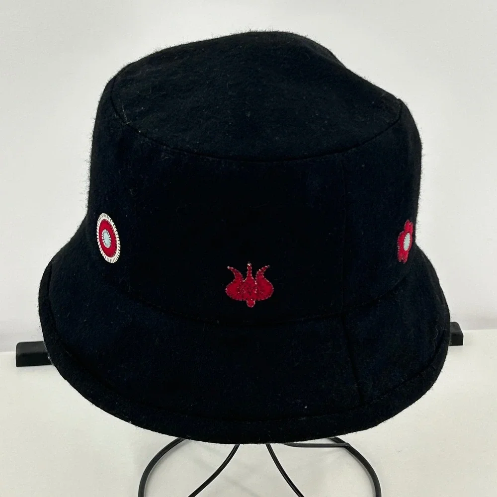 Vintage Black Wool Blend Bucket Hat‎ Embroidered Flower Applique Boho 90s Y2K